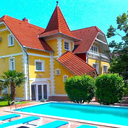 Апартаменты Eden Apartmanhaz 2