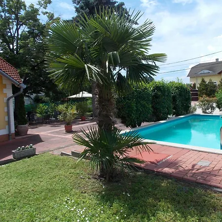 Eden Apartmanhaz 2 Apartment Balatonfured
