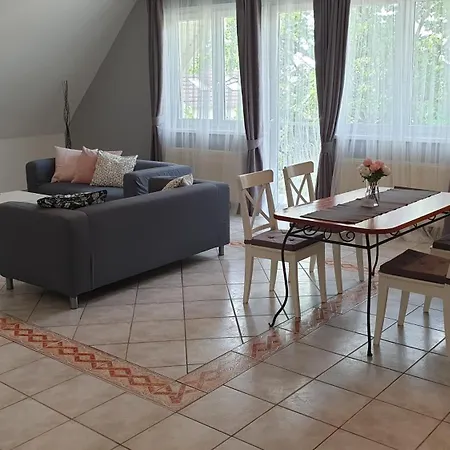 Apartment Eden Apartmanhaz 2