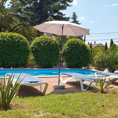 Eden Apartmanhaz 2 Appartamento Balatonfüred