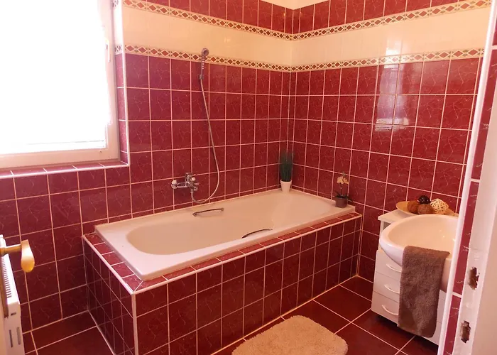 Eden Apartmanhaz 2 *